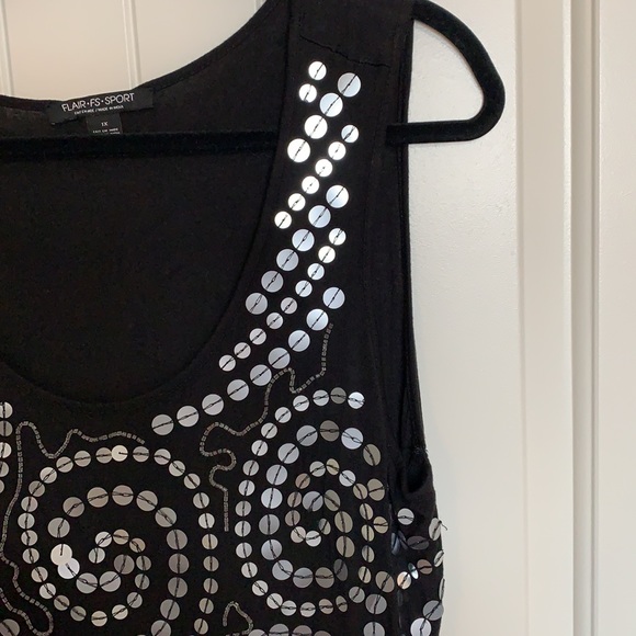 FLAIR.FS.SPORT. 1x. Sequins black tank. Plus size - Picture 3 of 13